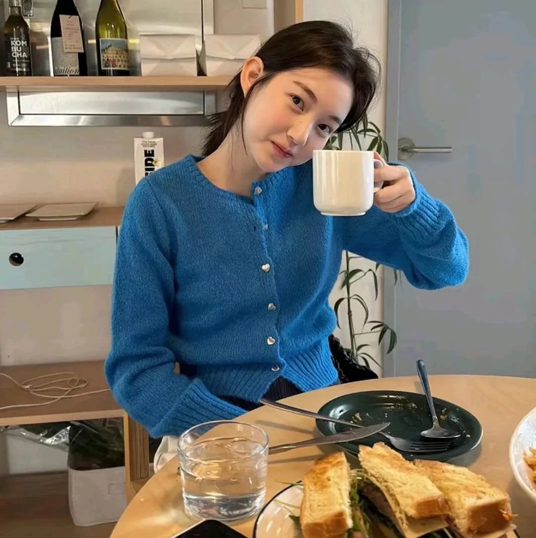黎明时分的年轻人们 在线观看